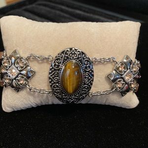 TOCARA. RHONDA. Crystal Leather & Stainless Steel bracelet 6.75” + 1”